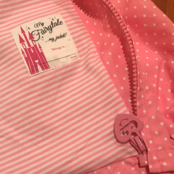 Disney Store Princess Windbreaker w/ hood Size 7-8 - Picture 5 of 5